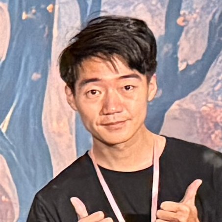 盛保羅魔幻劇團工作團員林于凱(氣球)