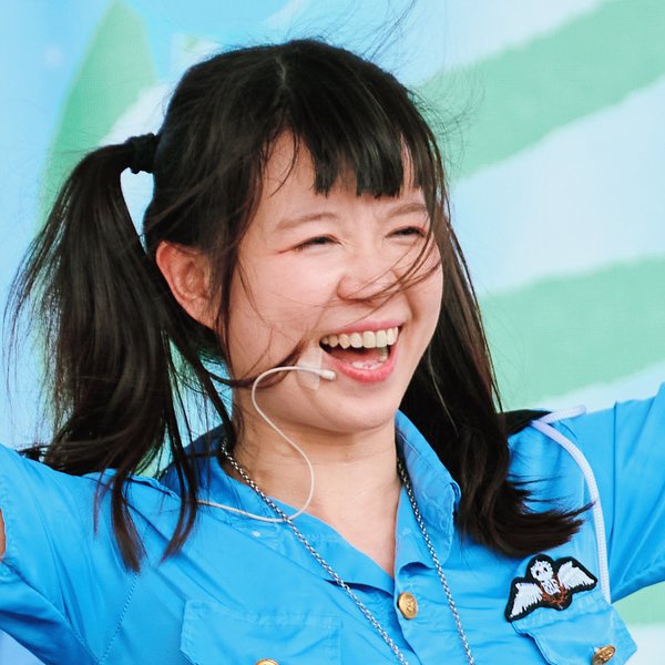 盛保羅魔幻劇團演出團員布丁的演出照