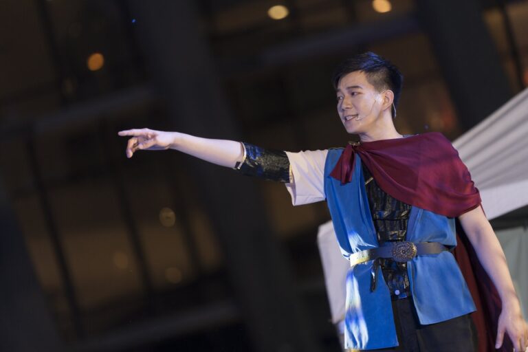 《勇者王大冒險》故宮南院演出,勇者角色登場