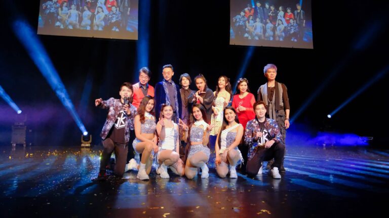 《全明星魔術秀》新北市藝文中心演藝廳,全體演出者舞台亮相