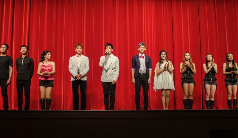 《傳奇》中壢藝術館音樂廳:2016 盛保羅魔幻劇團首次公演