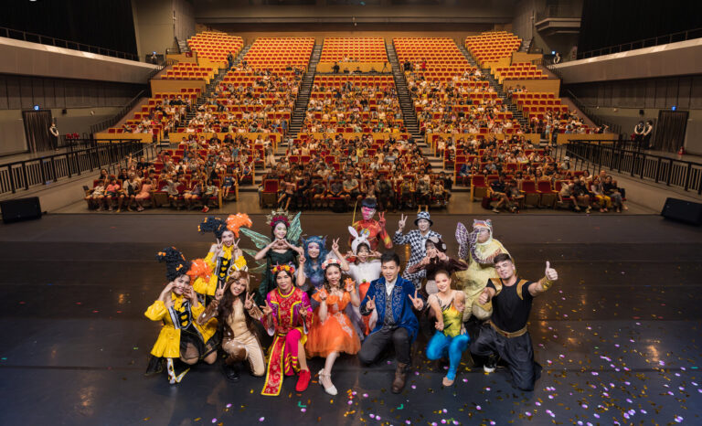 《魔法師的考驗-地球危機!》桃園展演中心展演廳:2024 親子魔幻劇一天兩場