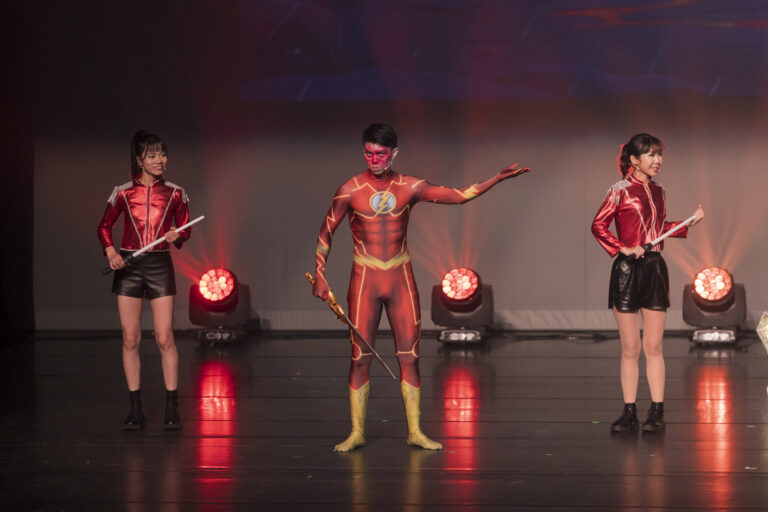 《魔法師的考驗》北藝中心球劇場，雷電精靈與舞者登場