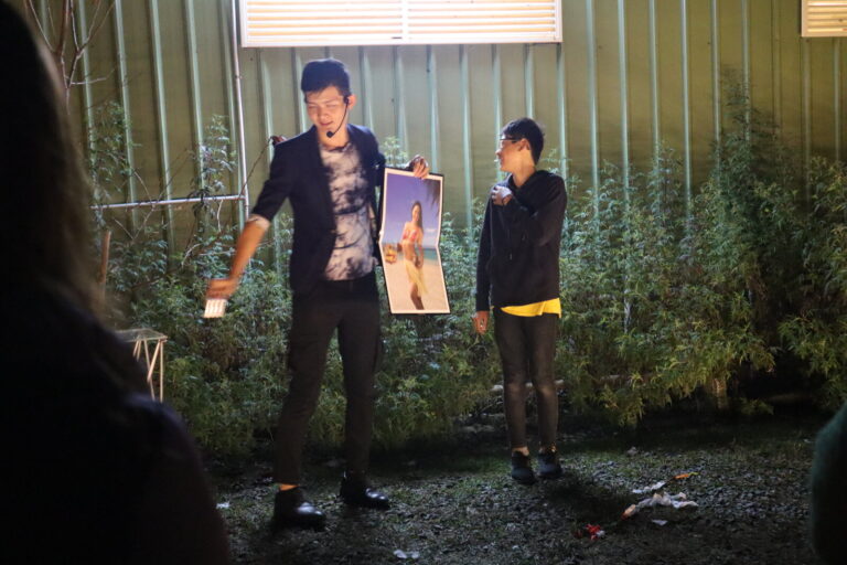 2019 新竹五峰雲起露營區:LED 燈條圍出表演區的夜間魔術秀